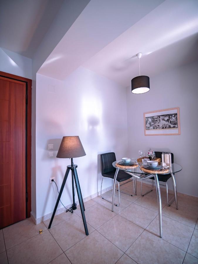 Urban Flat - Central Spot Apartments 볼로스 외부 사진