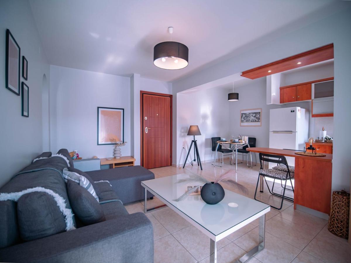 Urban Flat - Central Spot Apartments 볼로스 외부 사진