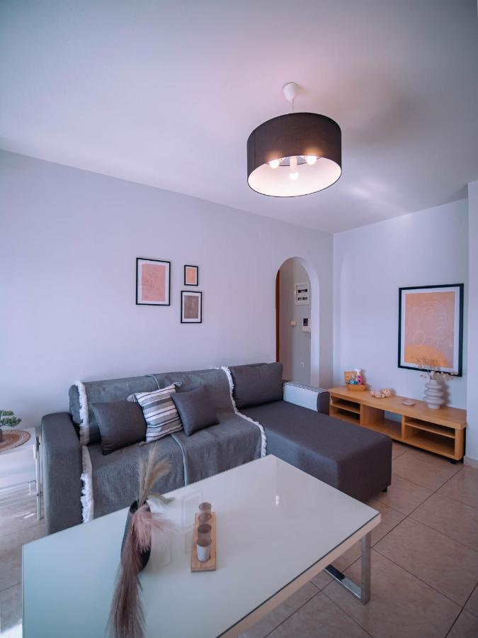 Urban Flat - Central Spot Apartments 볼로스 외부 사진